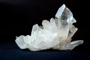 rock crystal, clear to white, gemstone tip-1603480.jpg